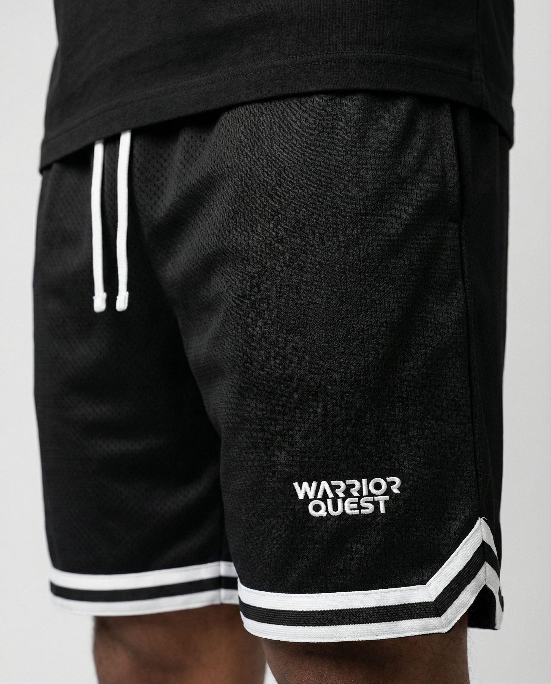Classic Stripe Trim Basketball Shorts – Men’s Lightweight Sport & Street Shorts