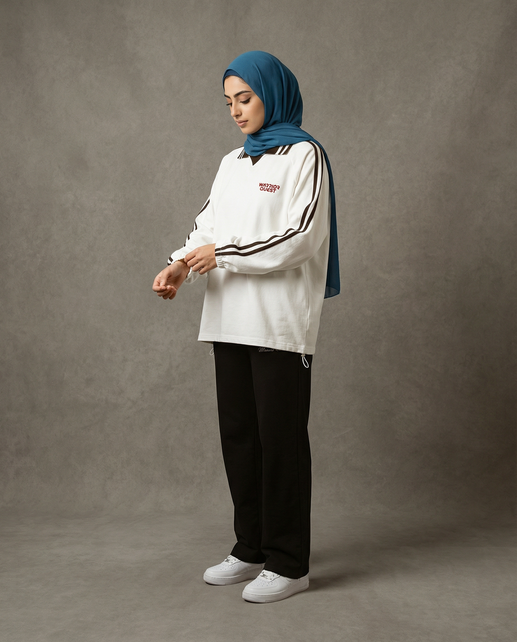 Contrast Striped Lapel Collar Sweatshirt – Unisex Cotton Raglan Sweatshirt
